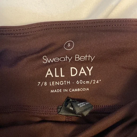 Sweaty Betty All Day 7/8 Maroon Leggings - Picture 3 of 4